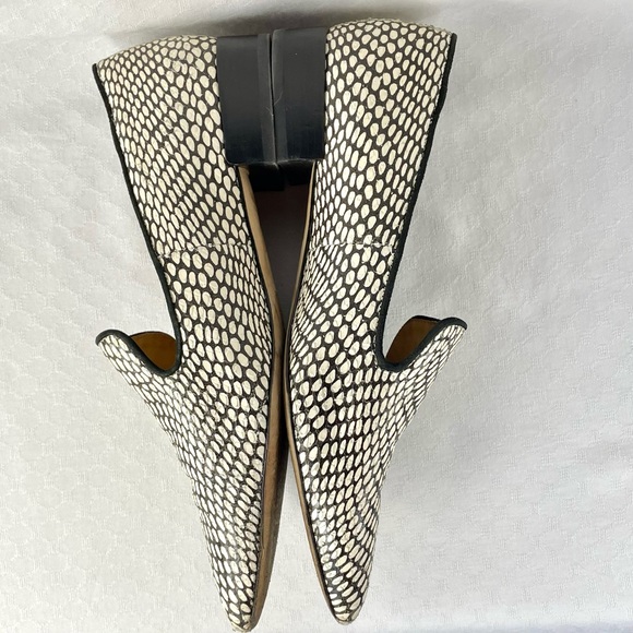 Tory Burch Snake Skin Pointed Toe Loafers Size 8 - Picture 4 of 10
